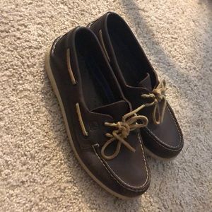 Sperry boat shoes
